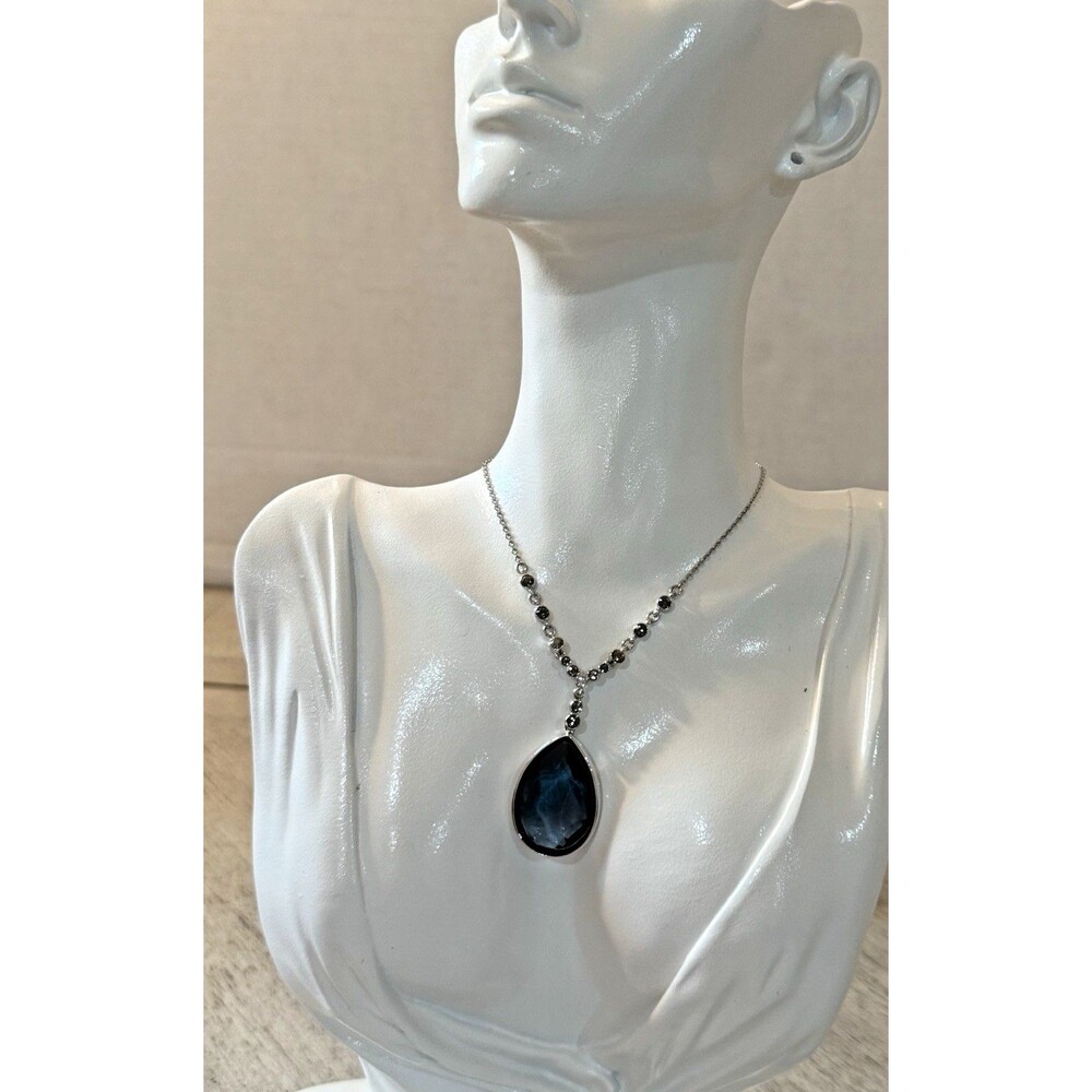 Swarovski Meringue Montana Blue Crystal Drop Necklace Silver Tone Pear Pendant